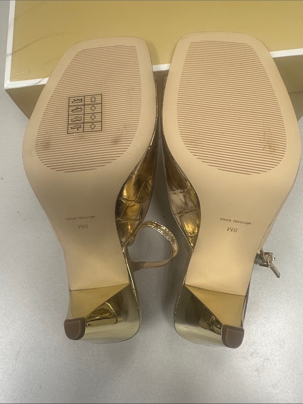 Michael Kors Metallic Gold Croc-Embossed Slingback Heels Size 8M NWB - Picture 7 of 9